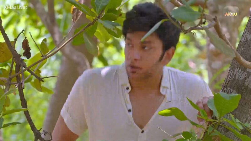 Thumbnail No 10 from Ghar Ki Baatein Episode 1.