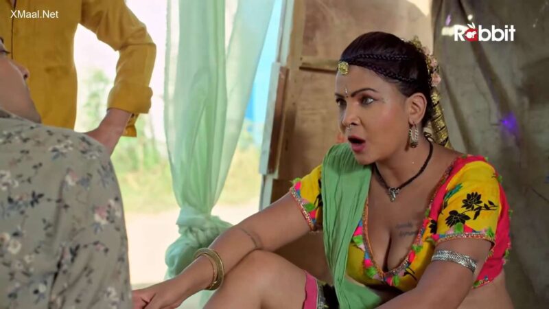 Thumbnail No 12 from Amrapali S1 Episode 3.